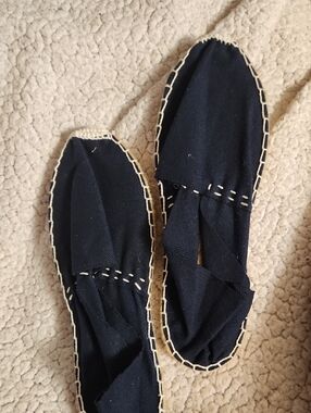 Real Spanish Alpargatas. Navy Canvas Espadrilles